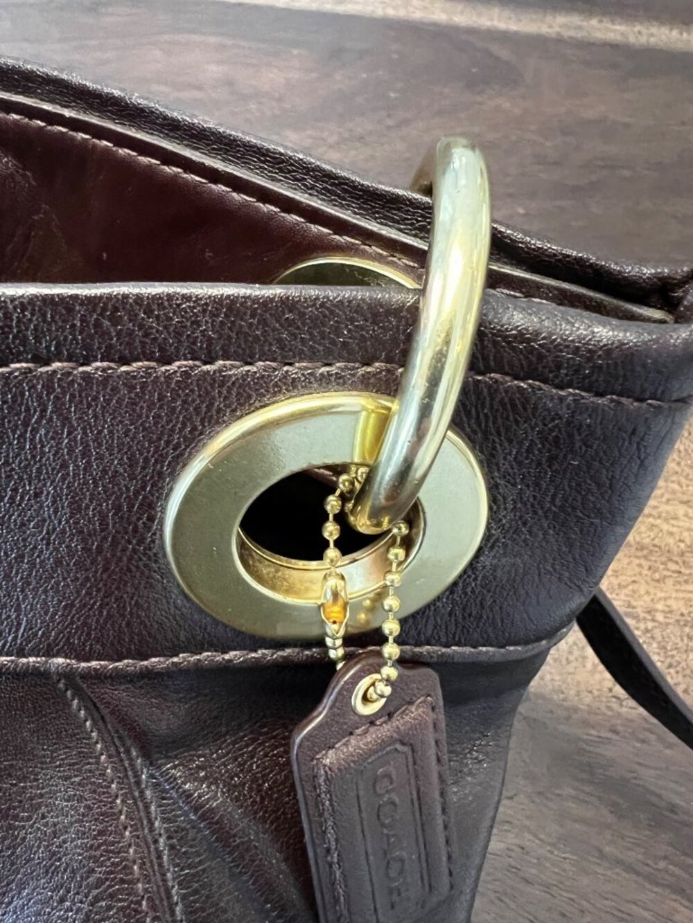 Coach Brown Leather Pleated Shoulder Bag With Gold Hardware & Removable Strap - Picture 12 of 13